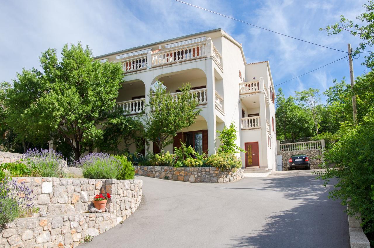 Apartments Sanja Сибин Кръмпотски Екстериор снимка